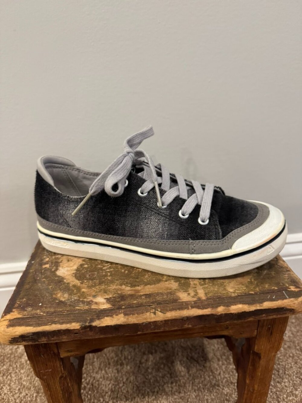 Keen Elsa Iv Womens Black Canvas Lace Up Sneakers Shoes - Women's 7.5
